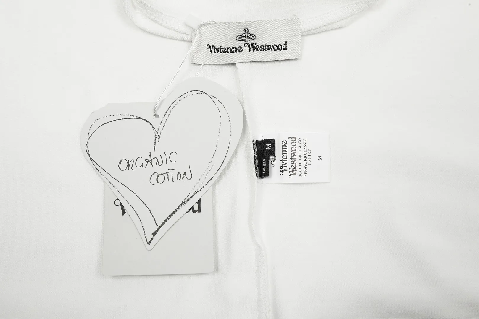 VIVI62#vivienne west wood West Queen Vivienne 2024 official website new summer graffiti short sleeves 2024 top hot style No need to say more, directly open the details YB mold opening, correct seam details, full series of correct accessories, every detail is completely restored, directly filled up Color: black white Size: XS-L